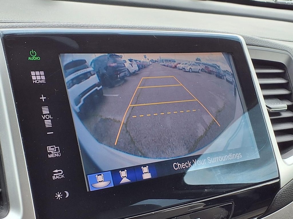 Thumbnail: 2016 Honda Pilot - 24