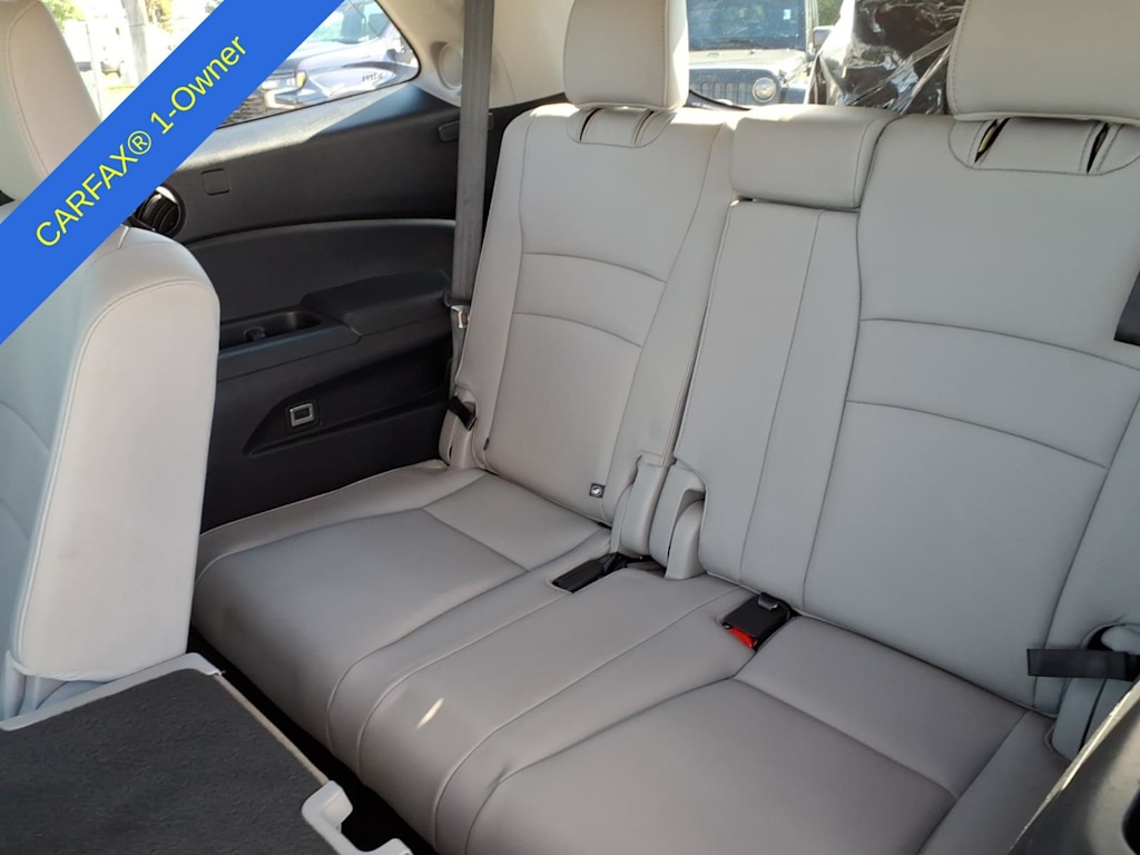 Thumbnail: 2018 Honda Pilot - 18