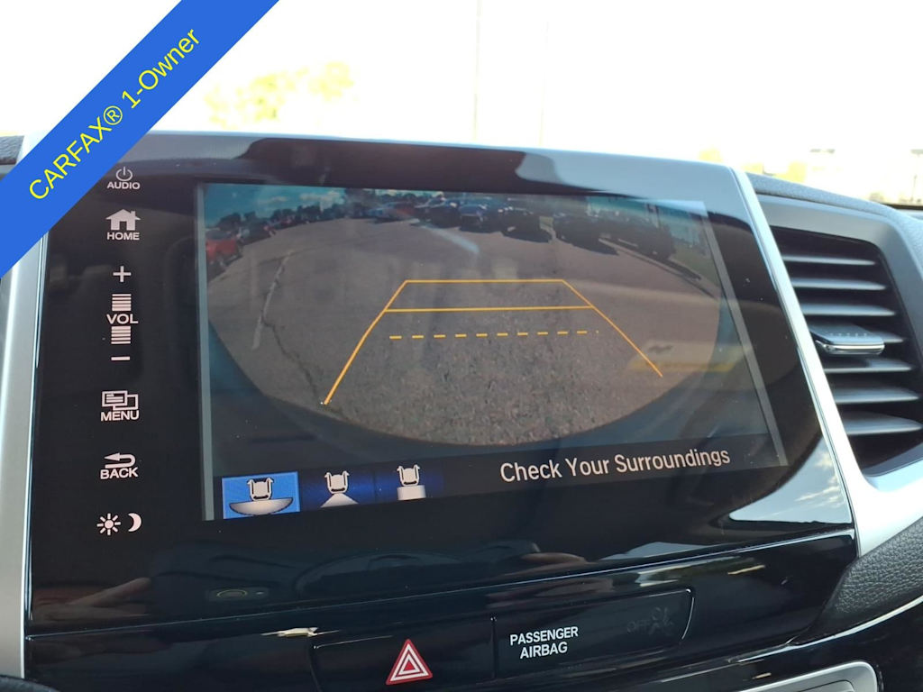 Thumbnail: 2018 Honda Pilot - 23