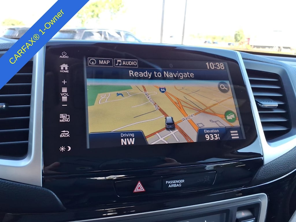 Thumbnail: 2018 Honda Pilot - 11