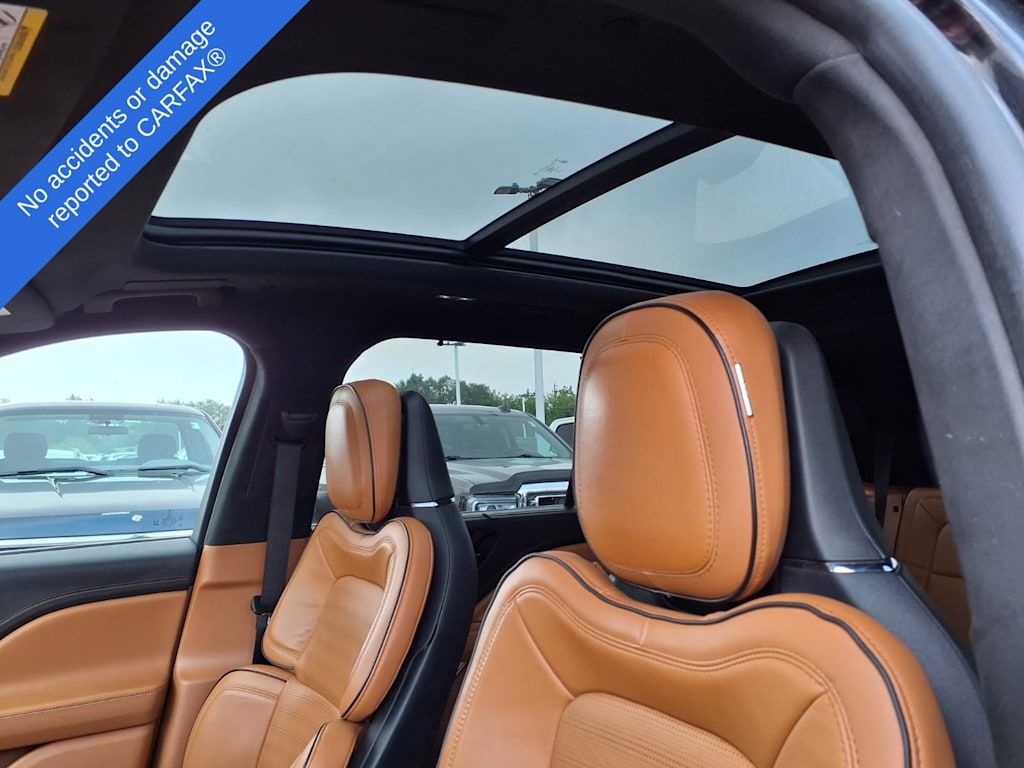 Thumbnail: 2023 Lincoln Aviator - 22