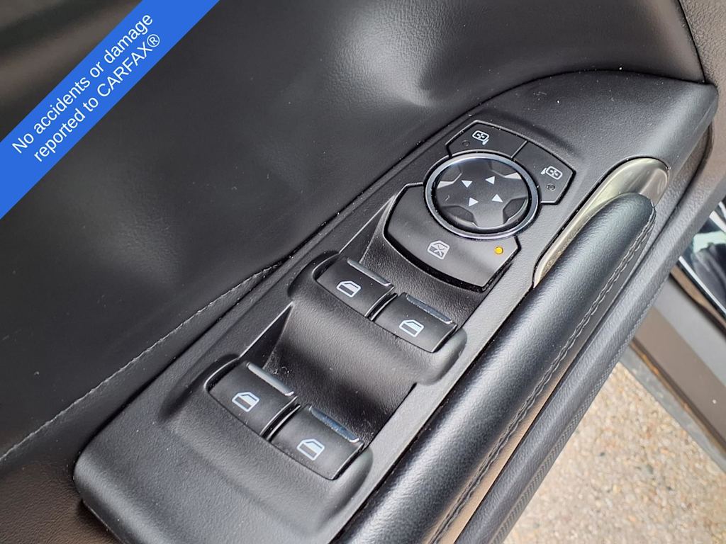 Thumbnail: 2018 Lincoln MKC - 19