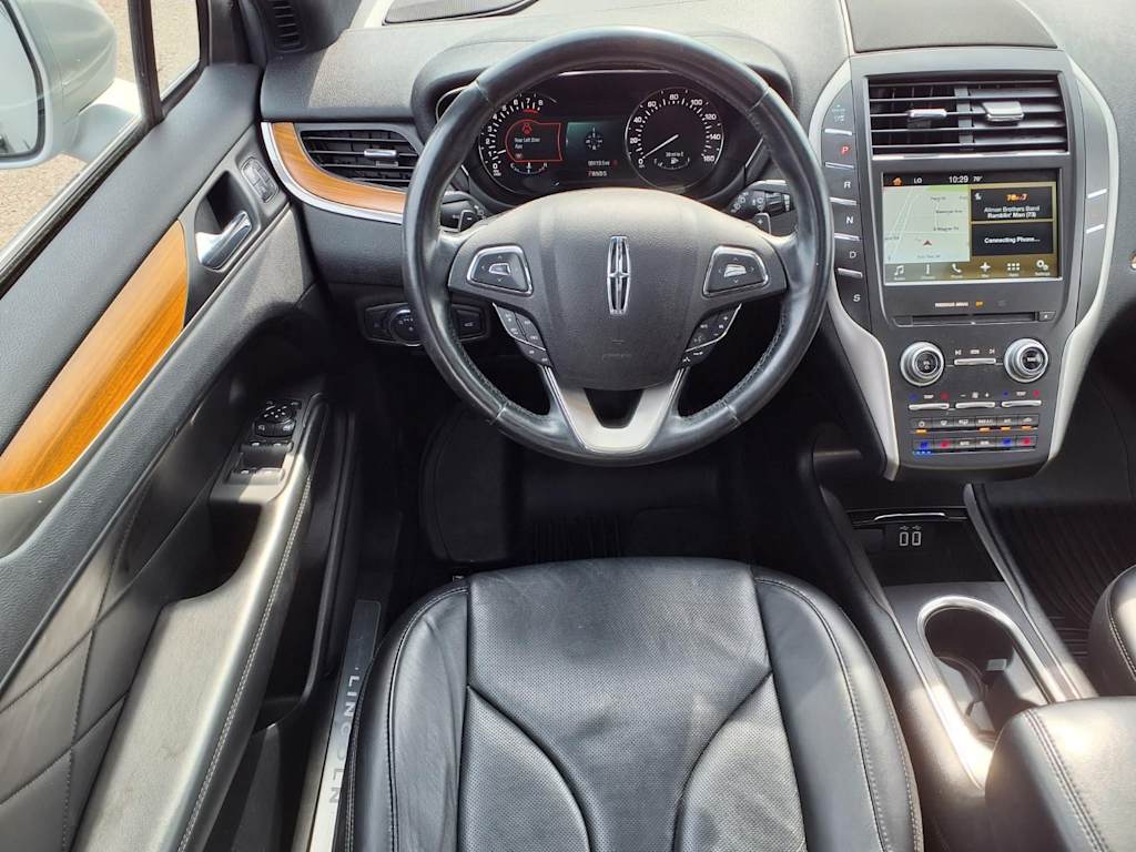Thumbnail: 2016 Lincoln MKC - 9