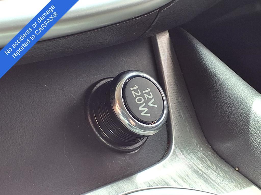 Thumbnail: 2015 Nissan Murano - 26