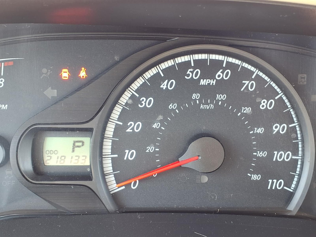 Thumbnail: 2012 Toyota Sienna - 12
