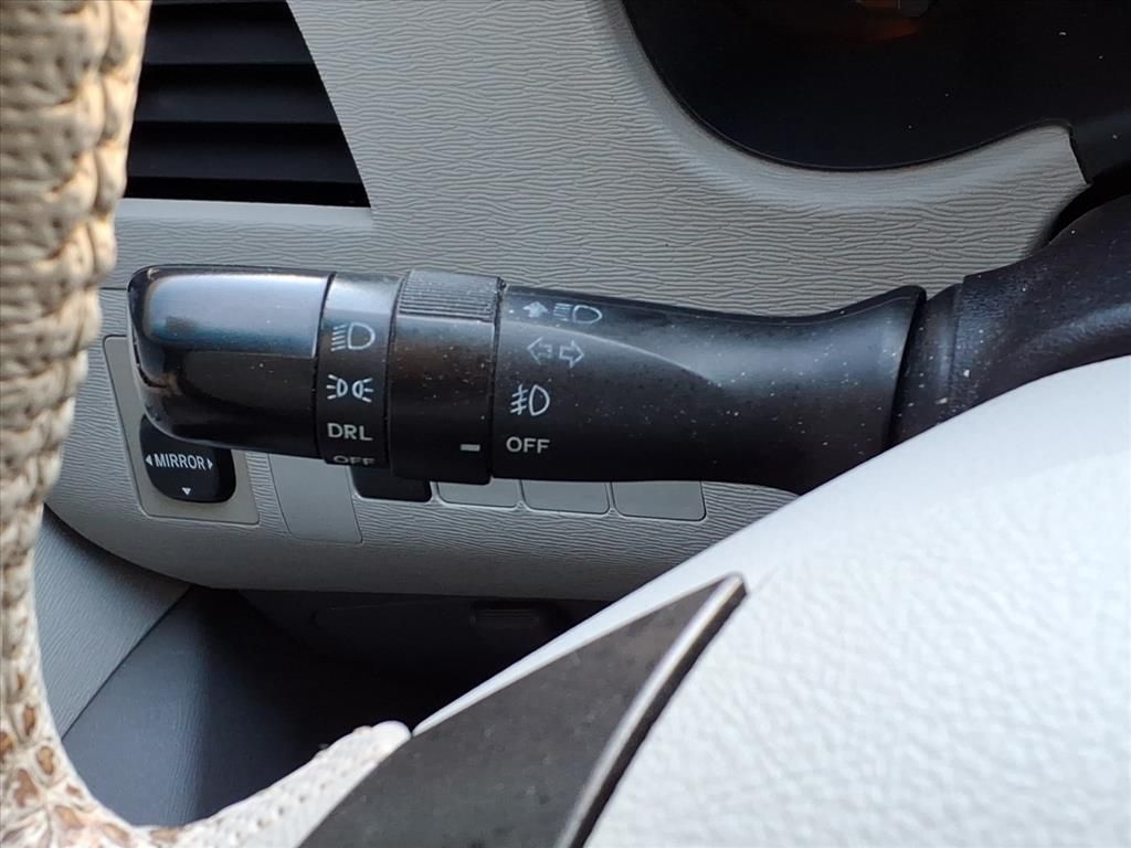 Thumbnail: 2013 Toyota Sienna - 23