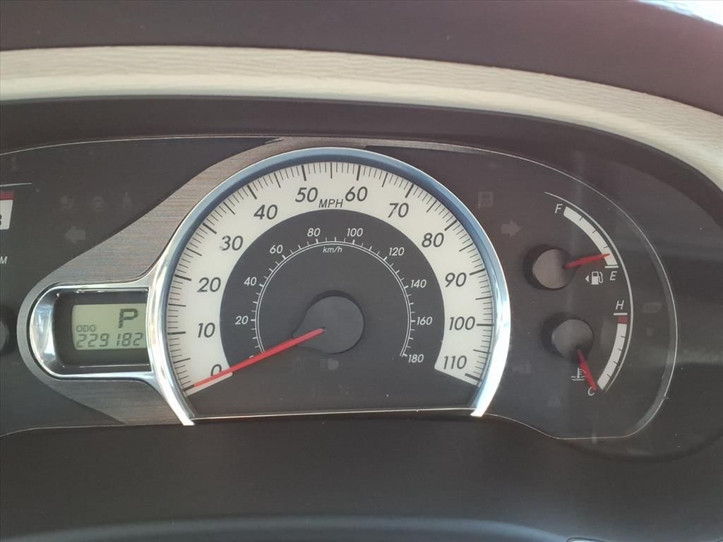 Thumbnail: 2013 Toyota Sienna - 13