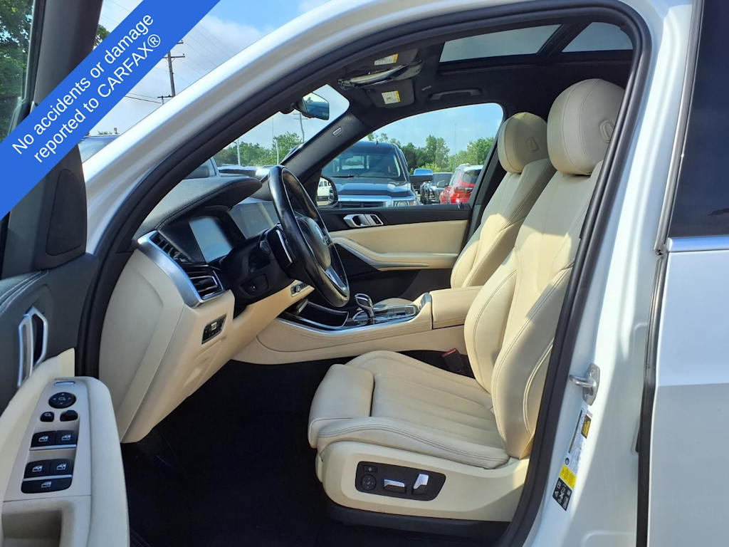 Thumbnail: 2019 BMW X5 - 10
