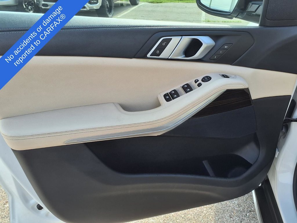 Thumbnail: 2019 BMW X5 - 19