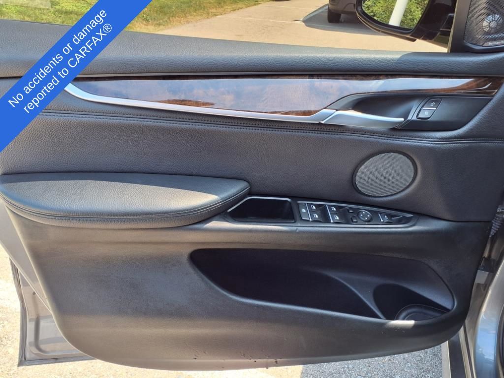 Thumbnail: 2014 BMW X5 - 17