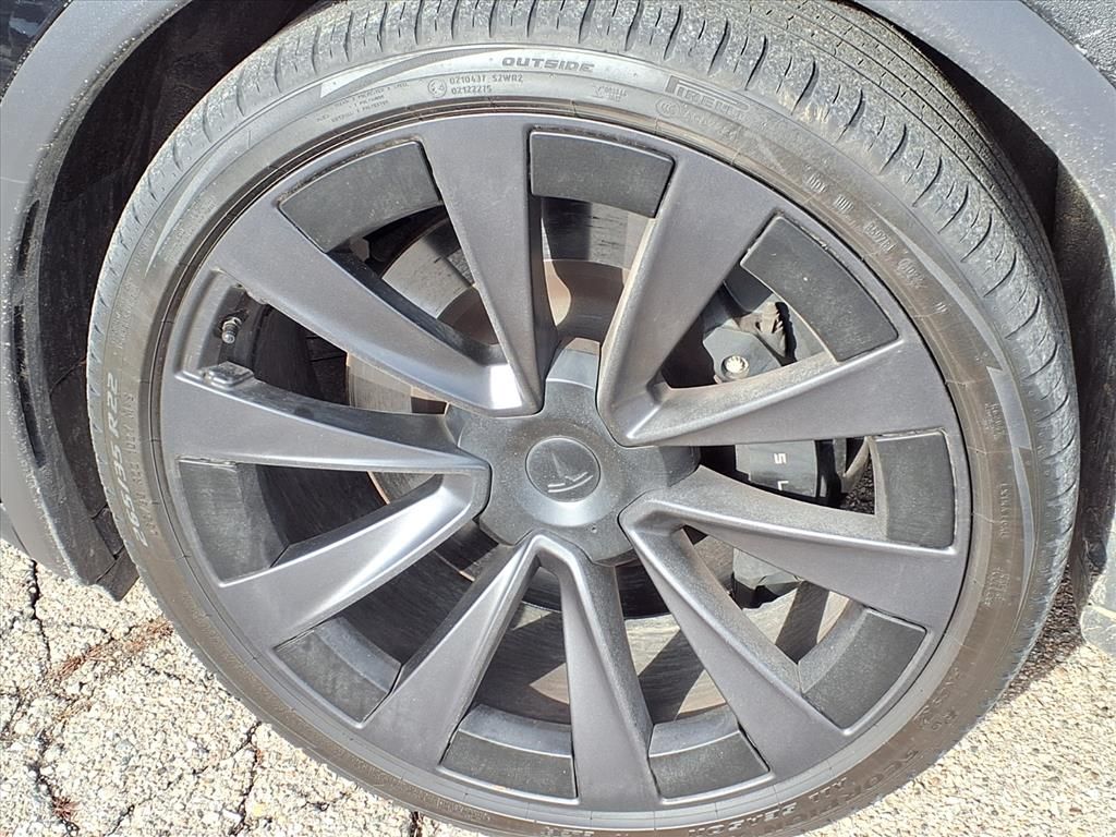 Thumbnail: 2022 Tesla Model X - 7