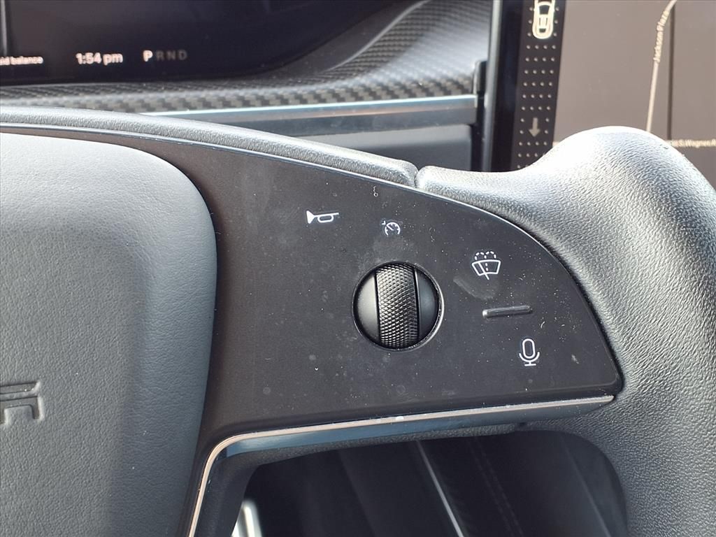 Thumbnail: 2022 Tesla Model X - 26