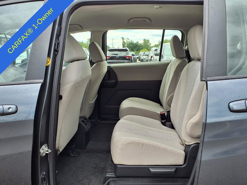 Thumbnail: 2012 Mazda Mazda5 - 11