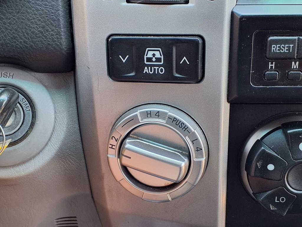 Thumbnail: 2008 Toyota 4Runner - 26