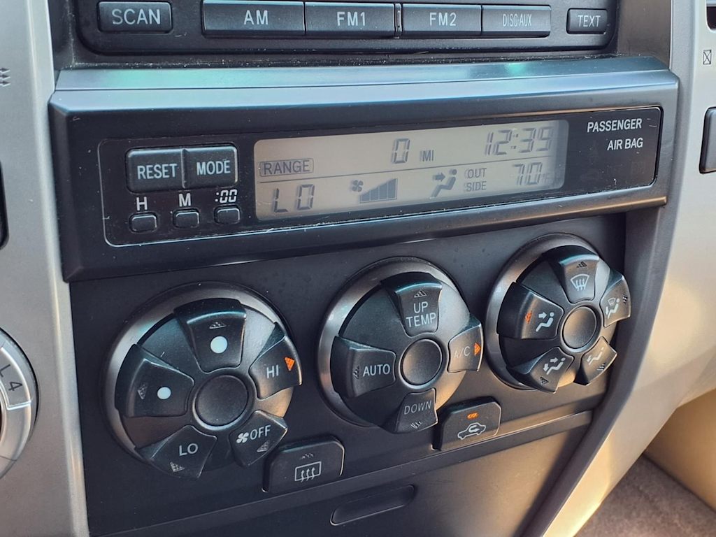 Thumbnail: 2008 Toyota 4Runner - 25