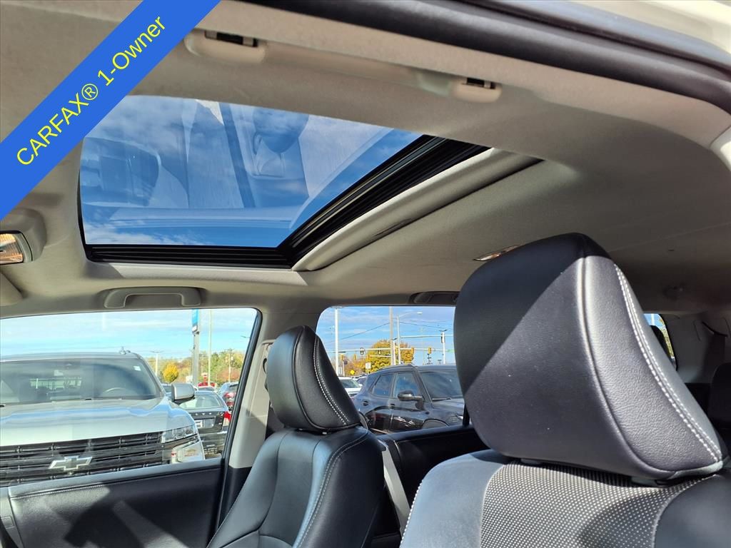 Thumbnail: 2016 Toyota 4Runner - 21