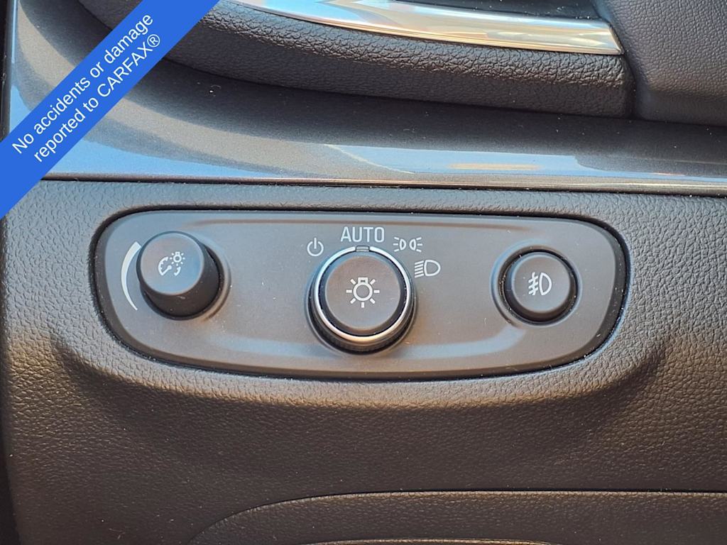 Thumbnail: 2018 Buick Encore - 30
