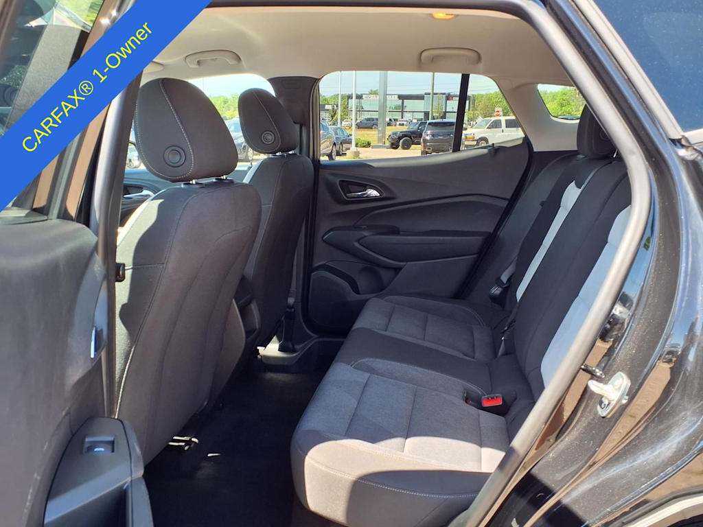Thumbnail: 2024 Chevrolet Trax - 11