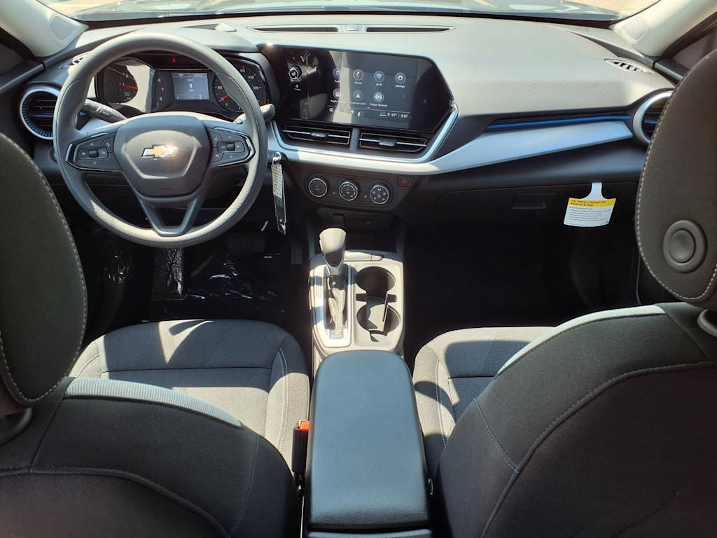Thumbnail: 2026 Chevrolet Trax - 2