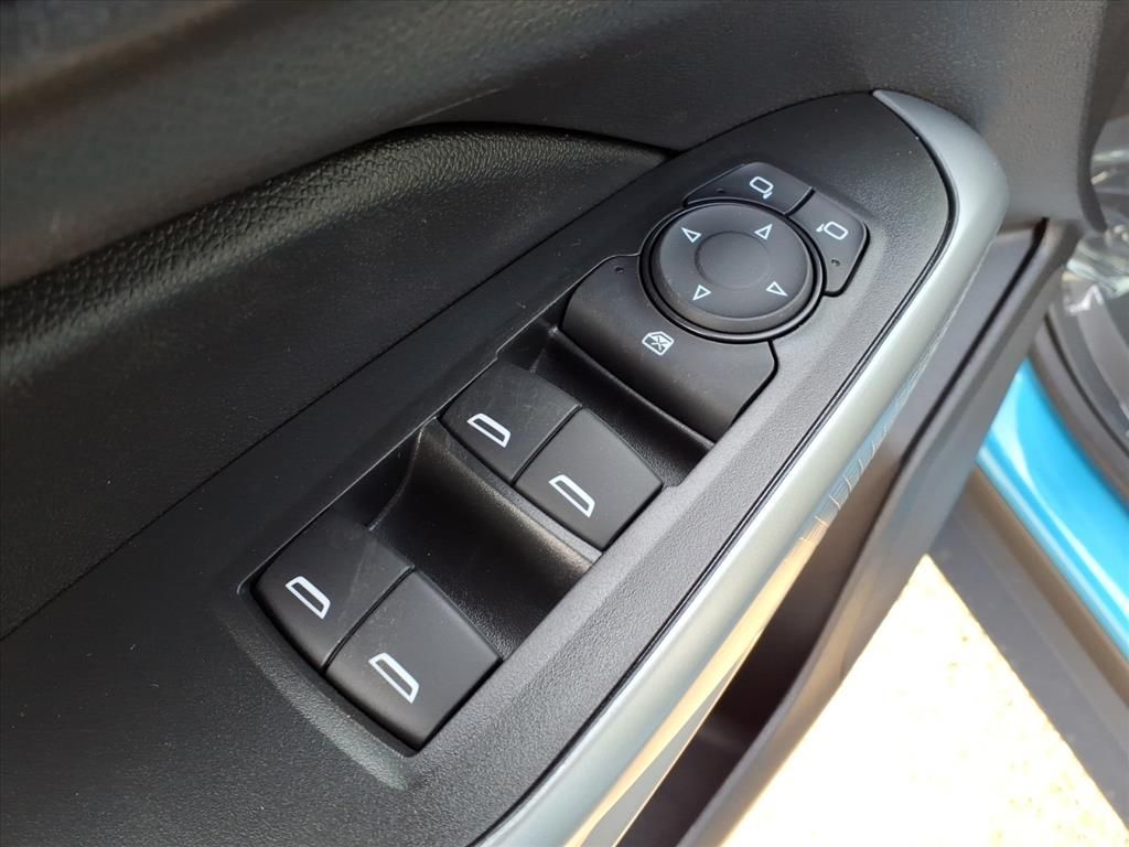 Thumbnail: 2026 Chevrolet Trax - 17