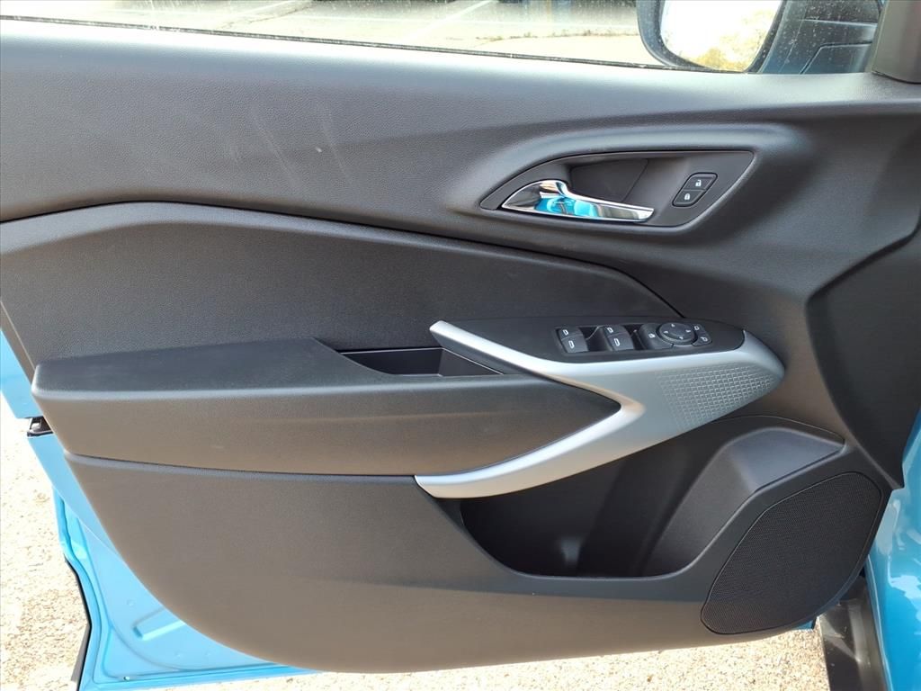 Thumbnail: 2026 Chevrolet Trax - 16