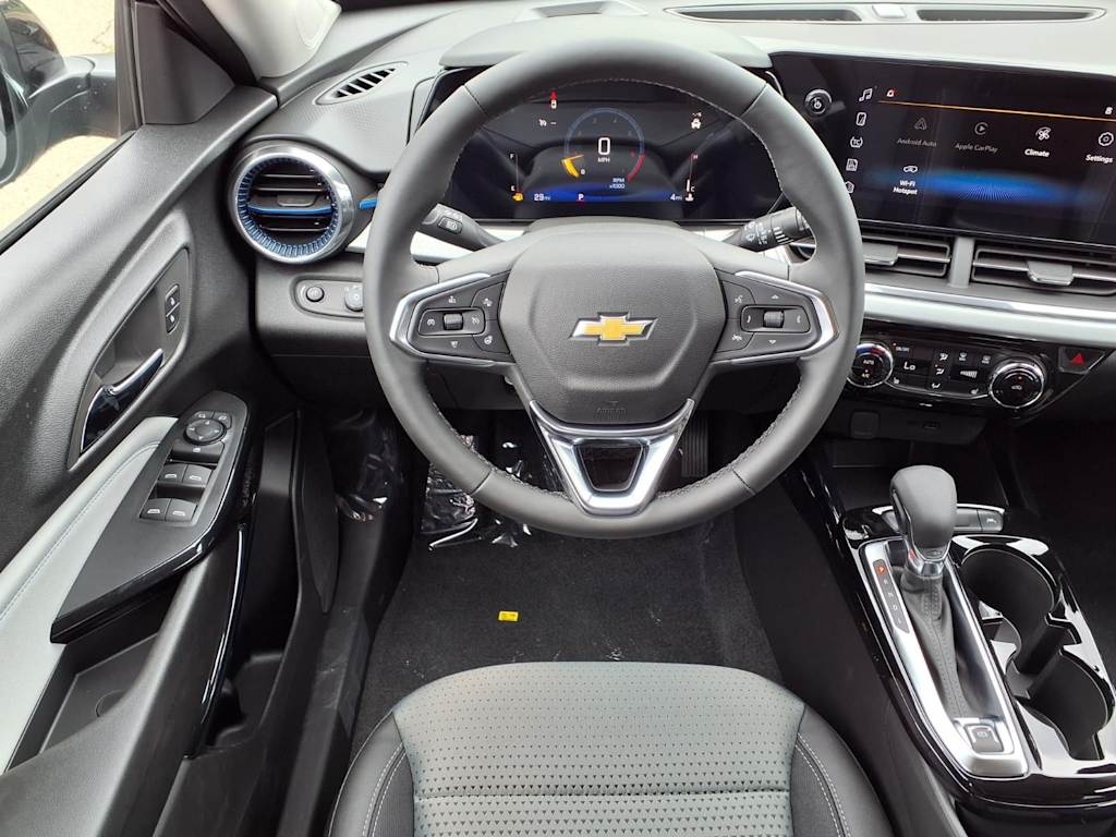 Thumbnail: 2026 Chevrolet Trax - 7