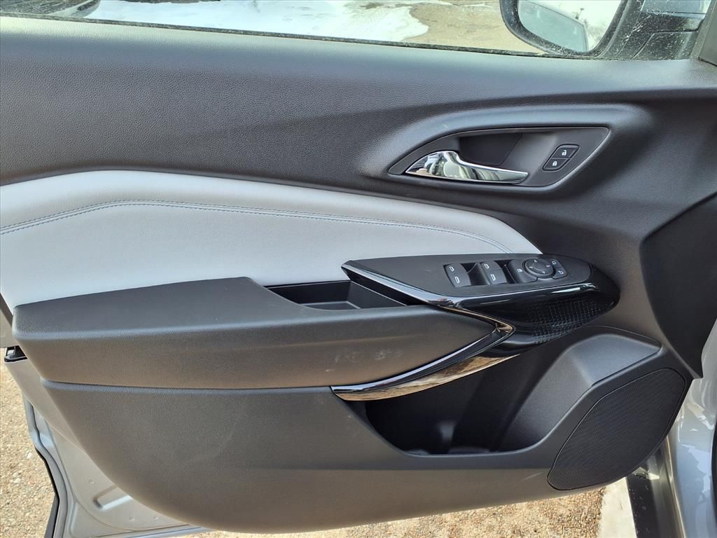 Thumbnail: 2026 Chevrolet Trax - 16