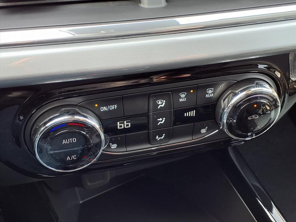 Thumbnail: 2026 Chevrolet Trax - 21