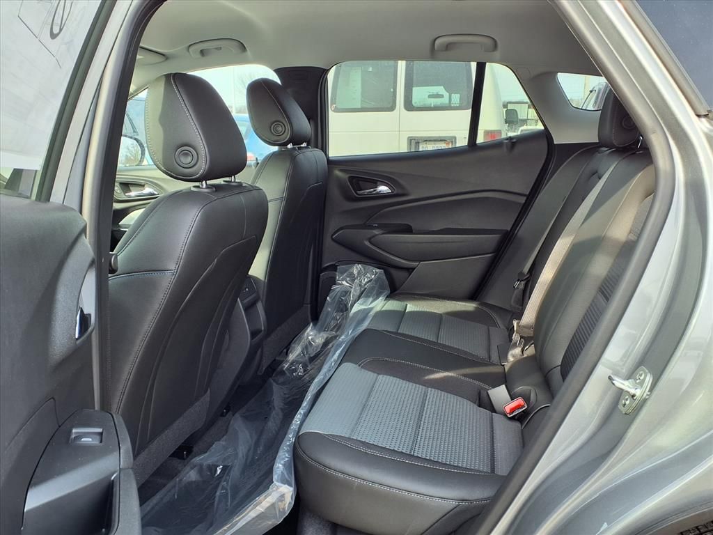 Thumbnail: 2026 Chevrolet Trax - 10