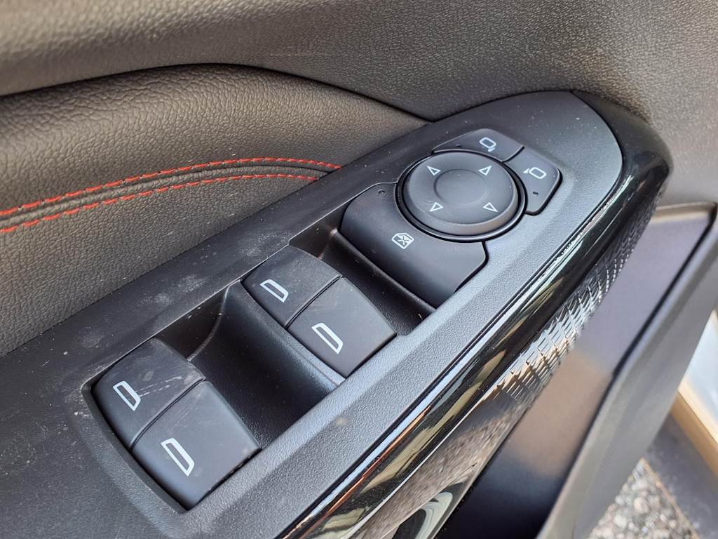 Thumbnail: 2026 Chevrolet Trax - 17