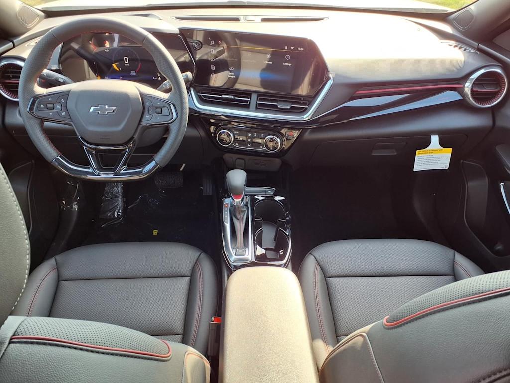 Thumbnail: 2026 Chevrolet Trax - 2