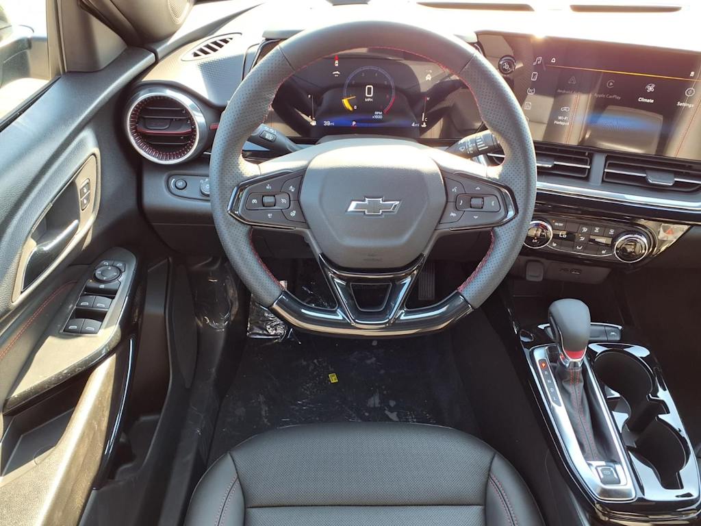 Thumbnail: 2026 Chevrolet Trax - 8