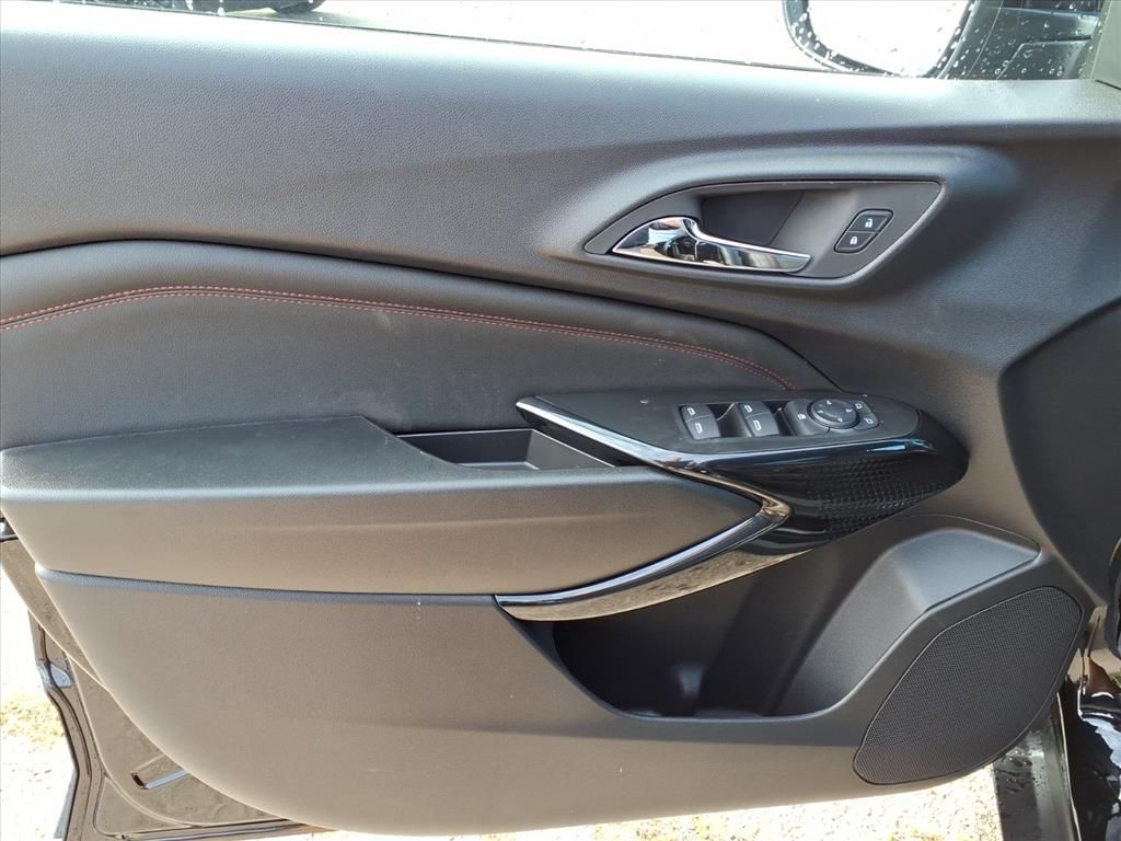 Thumbnail: 2026 Chevrolet Trax - 16