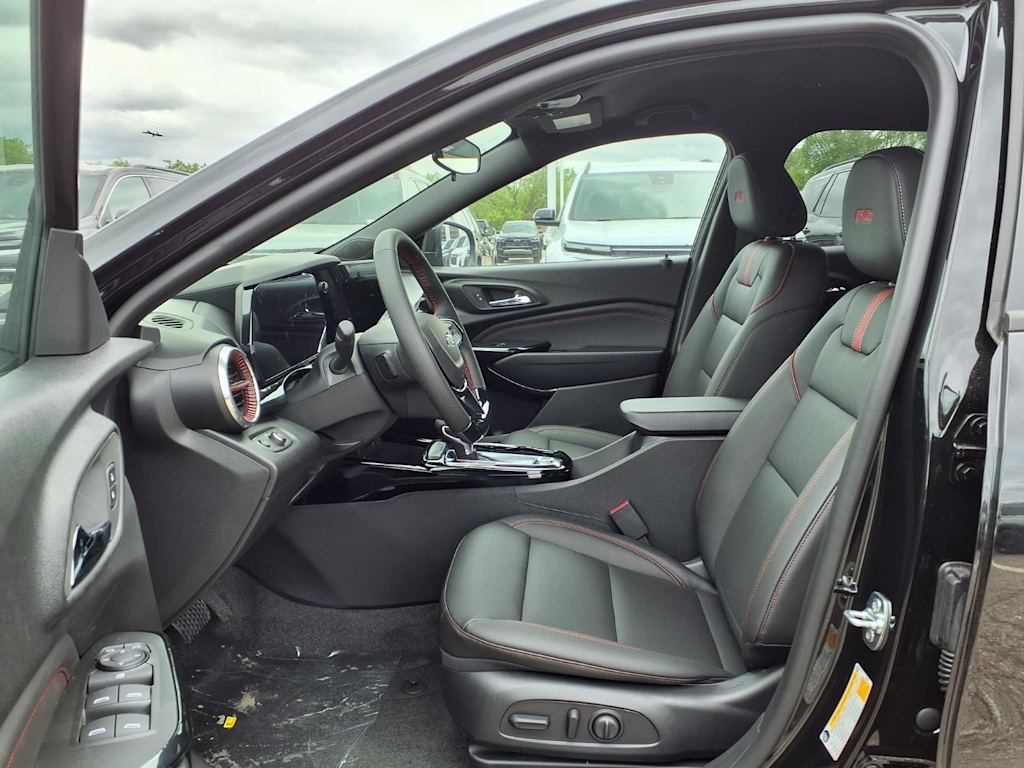 Thumbnail: 2026 Chevrolet Trax - 7