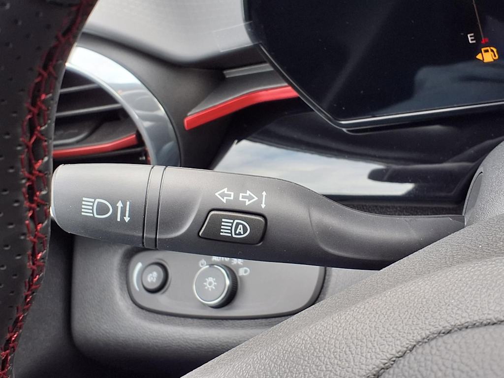 Thumbnail: 2026 Chevrolet Trax - 18