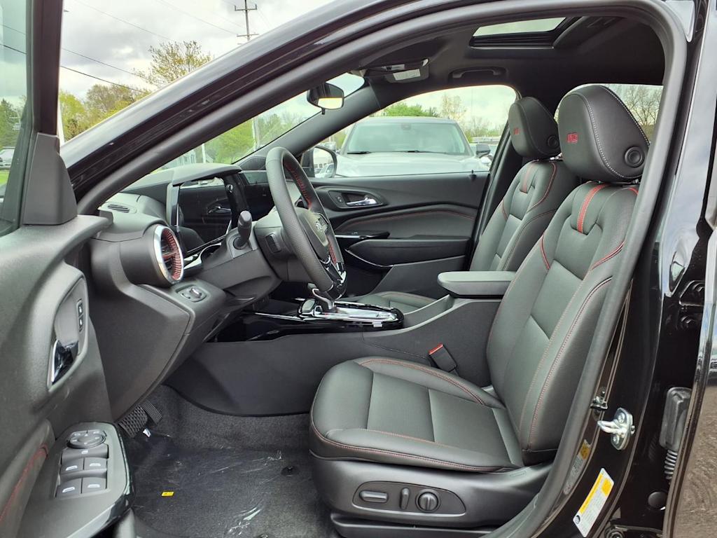 Thumbnail: 2026 Chevrolet Trax - 9