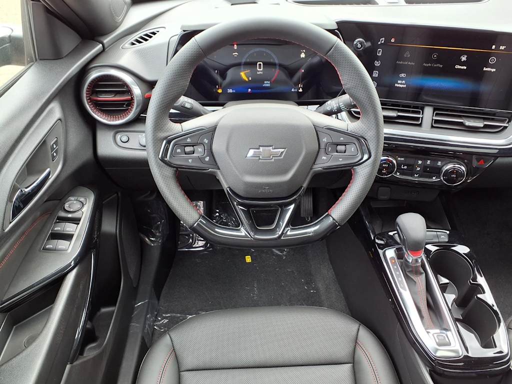 Thumbnail: 2026 Chevrolet Trax - 8