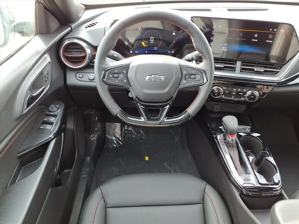 Thumbnail: 2026 Chevrolet Trax - 7