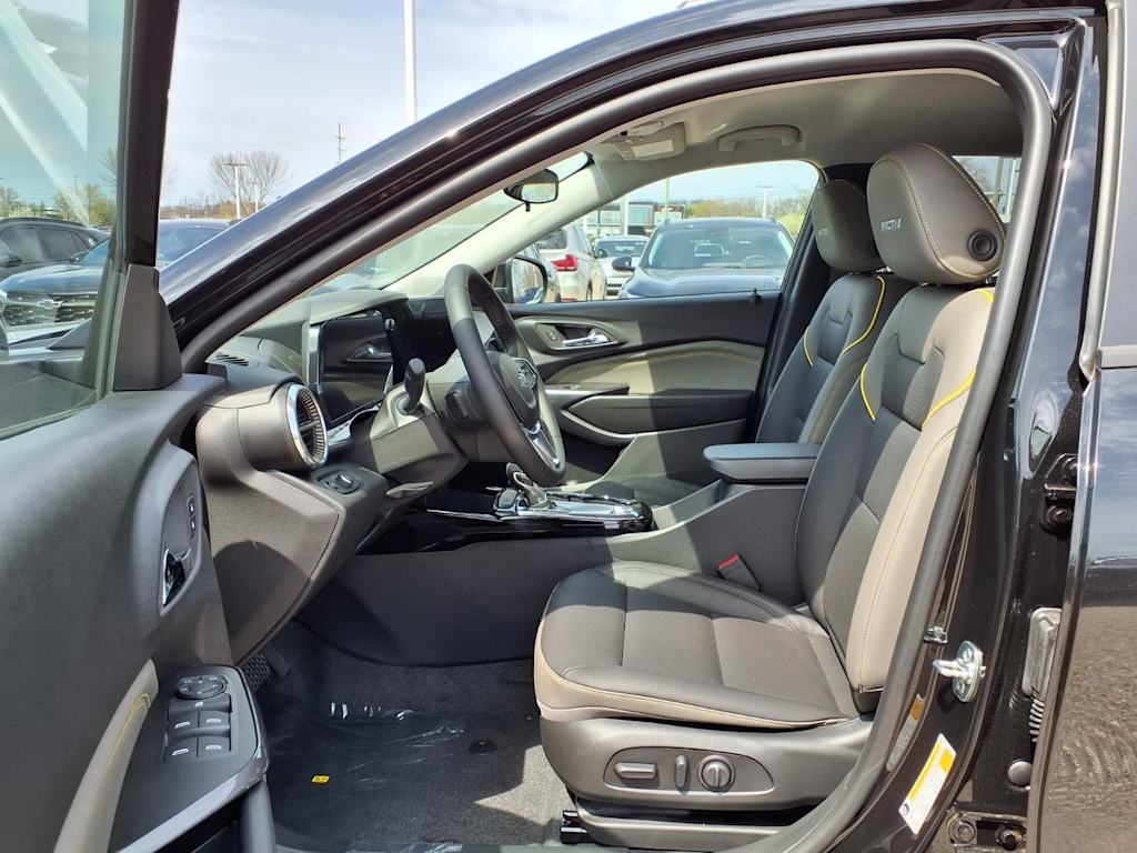 Thumbnail: 2026 Chevrolet Trax - 9