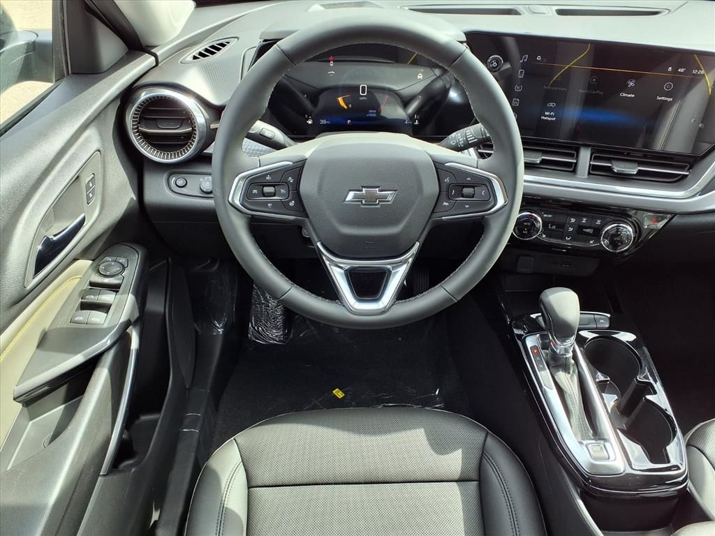 Thumbnail: 2026 Chevrolet Trax - 7