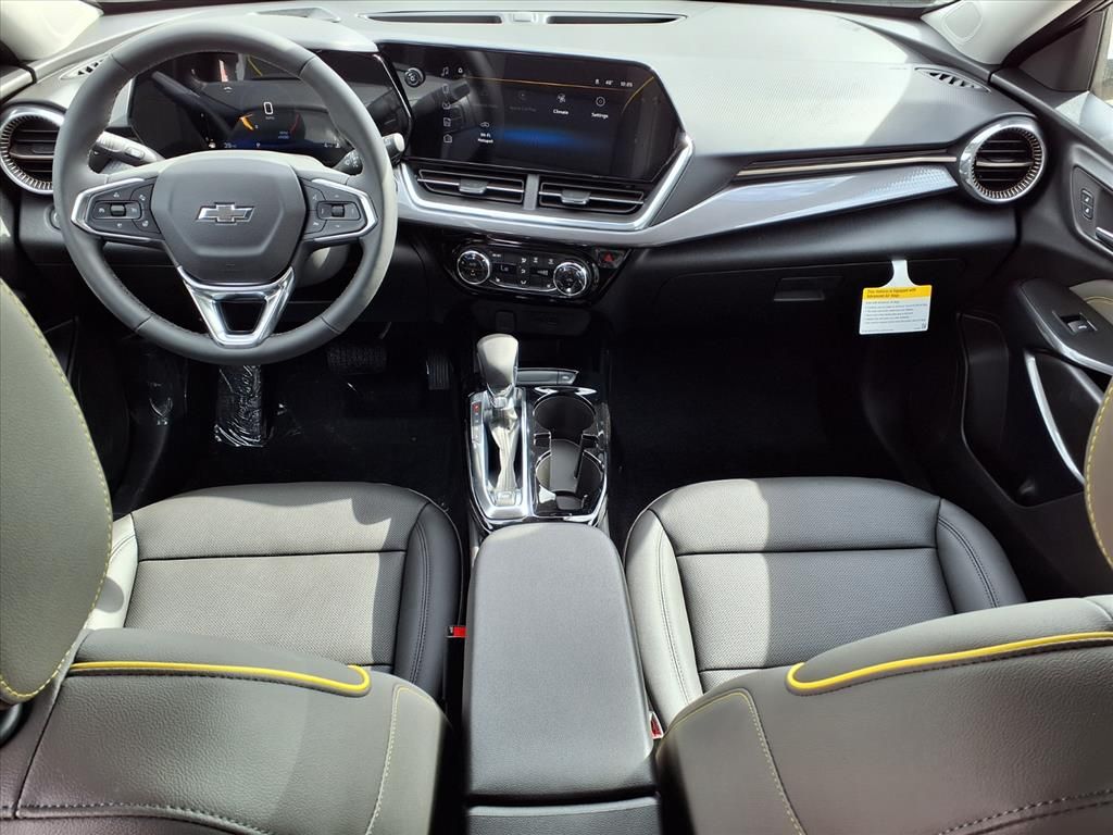 Thumbnail: 2026 Chevrolet Trax - 2