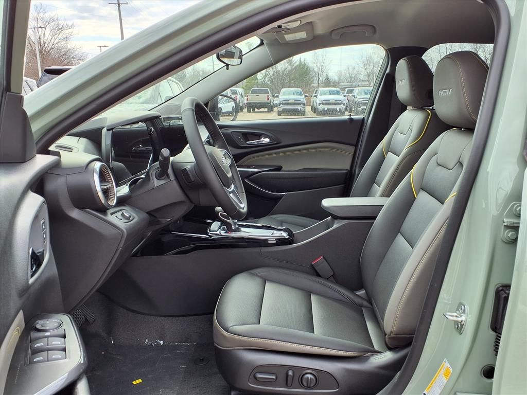 Thumbnail: 2026 Chevrolet Trax - 8