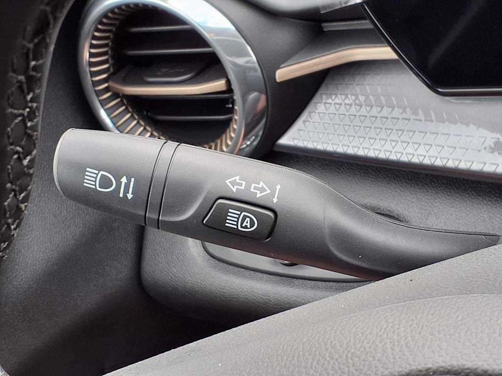 Thumbnail: 2026 Chevrolet Trax - 18