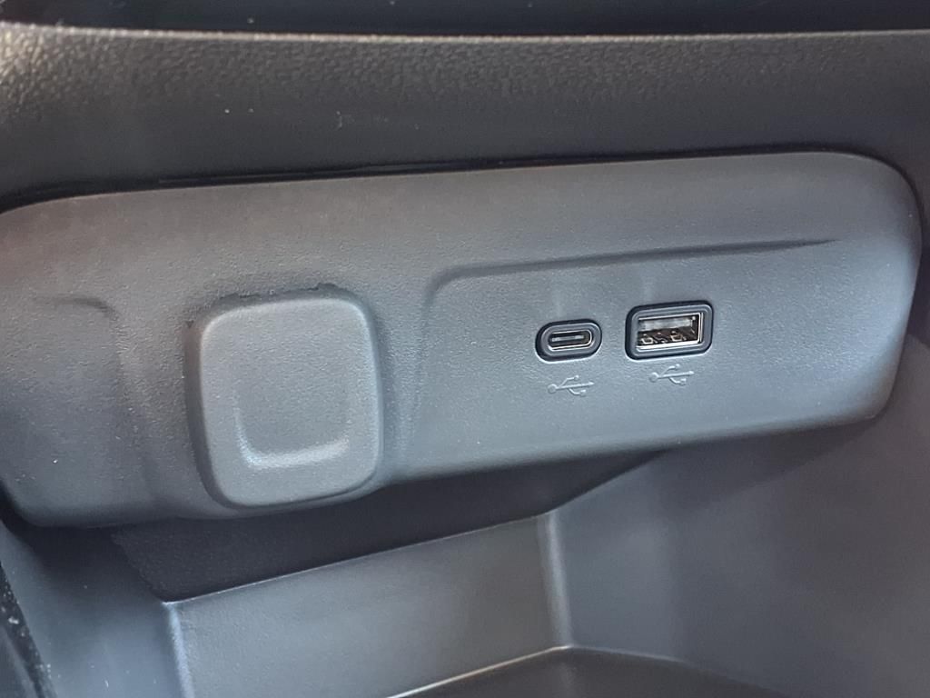 Thumbnail: 2025 Chevrolet Trax - 18