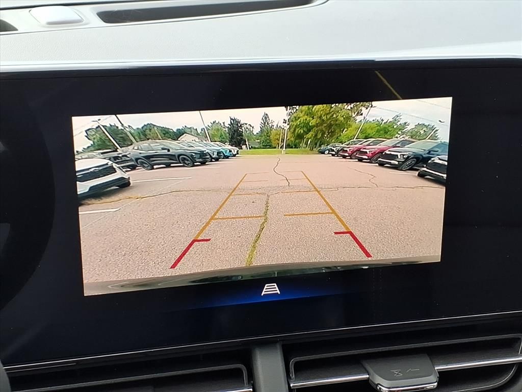 Thumbnail: 2025 Chevrolet Trax - 20