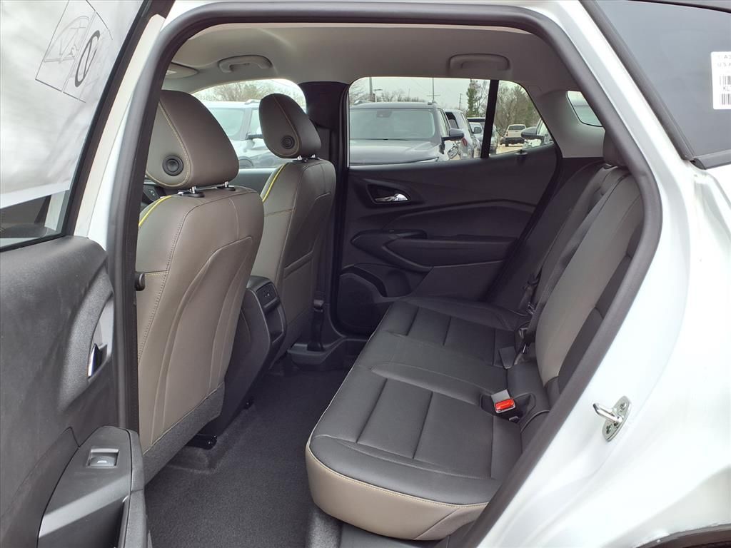 Thumbnail: 2026 Chevrolet Trax - 10