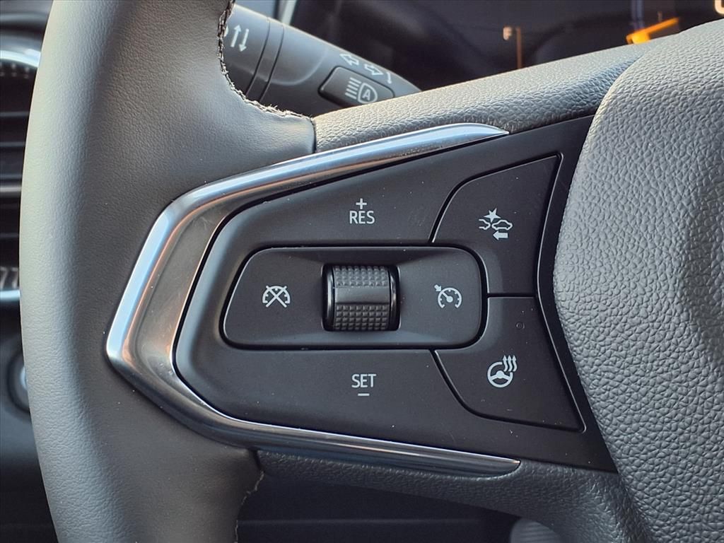 Thumbnail: 2026 Chevrolet Trax - 25