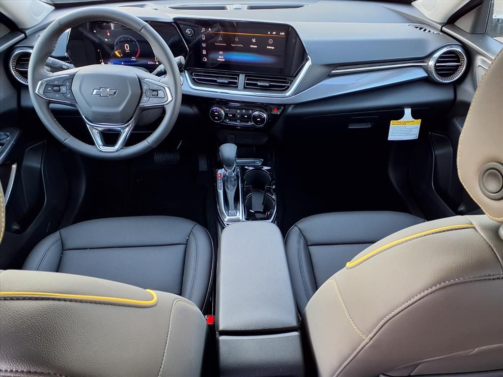 Thumbnail: 2026 Chevrolet Trax - 2