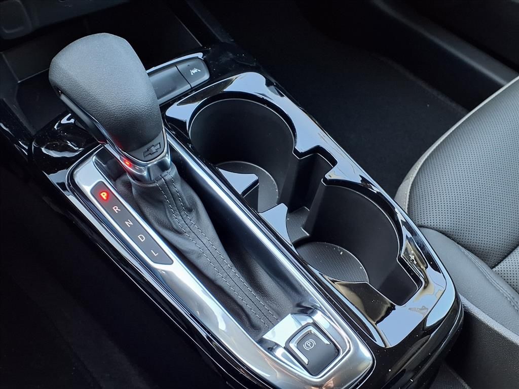 Thumbnail: 2026 Chevrolet Trax - 12