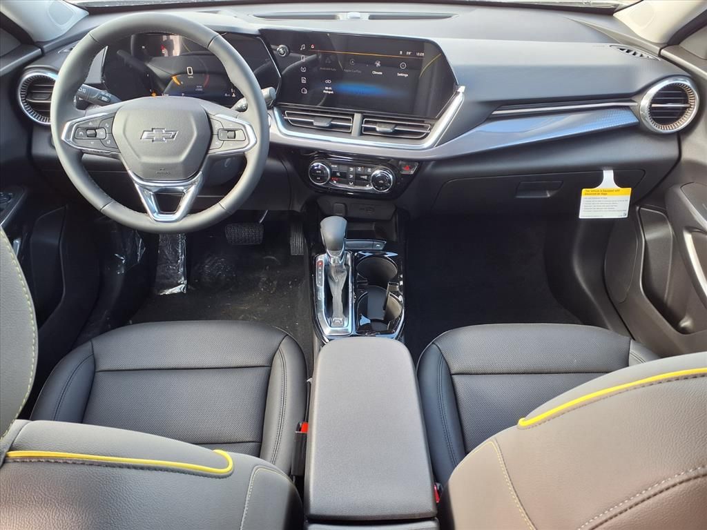 Thumbnail: 2026 Chevrolet Trax - 2